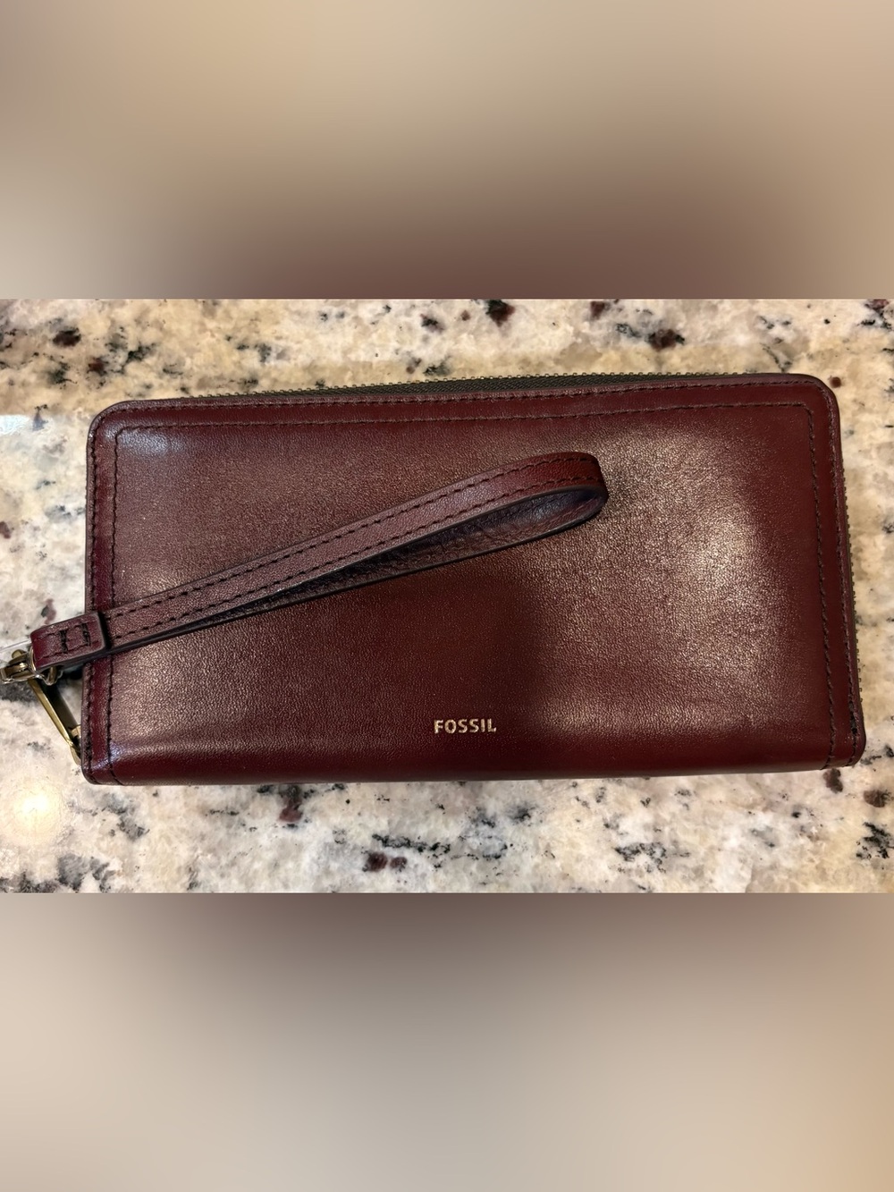 Fossil Burgundy Zip-Around Wristlet /Wallet Clutch